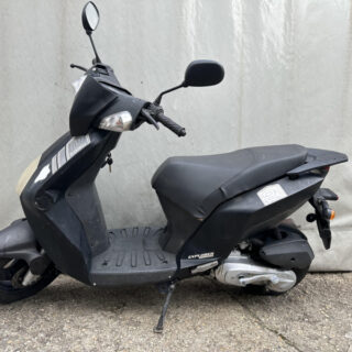 Generic Kallio Robogó Bontásra Alkatrésznek