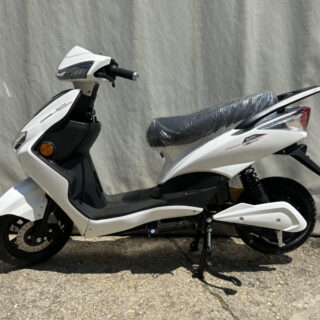 Polymobil E-MOB 37 Elektromos Robogó (Fehér Színben)