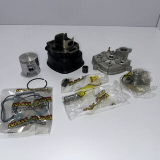 Robogó Alkatrész: 70ccm Hengerszett (Léghűtéses)