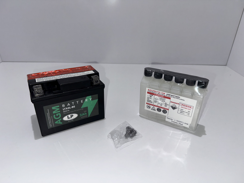 Landport LTX4L-BS Akkumulátor 12V 3Ah