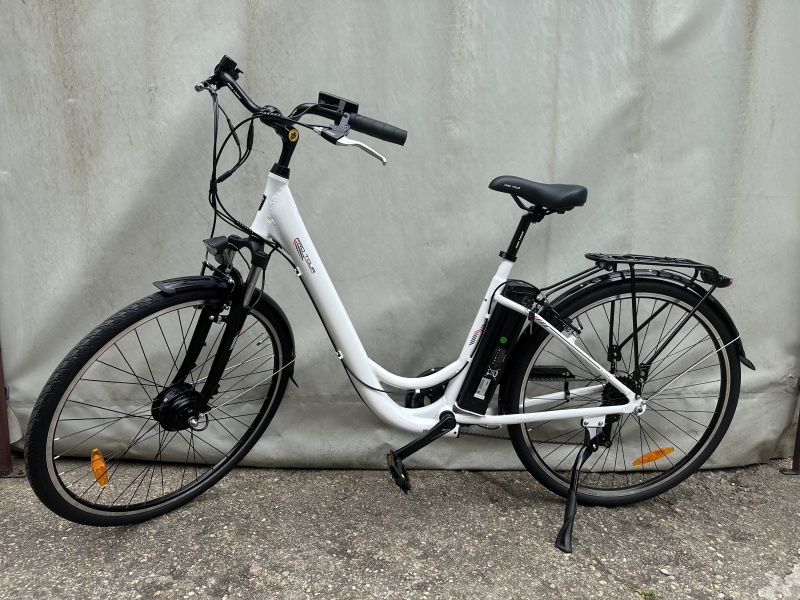 Tornádó TRD 010 Elektromos Kerékpár (Fehér)
